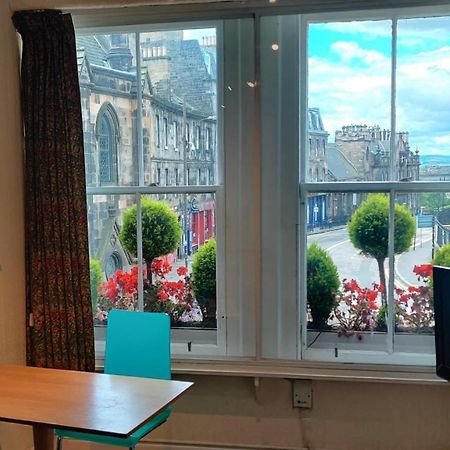 Royal Mile Apartment, 1 Minute From The Castle. Edinburgh Ngoại thất bức ảnh