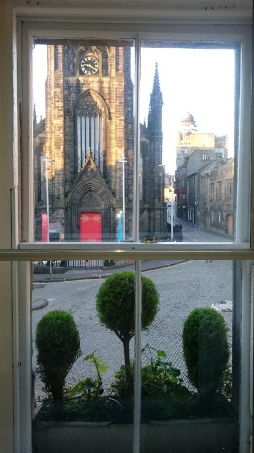 Royal Mile Apartment, 1 Minute From The Castle. Edinburgh Ngoại thất bức ảnh